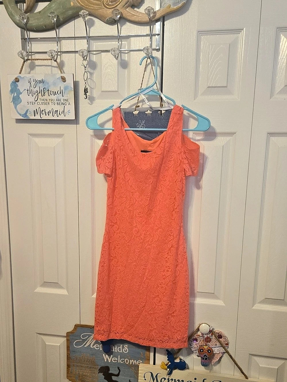 B. Darlin Style# 8CC2835 Floral Lace Mini Dress in Pink  Size 6